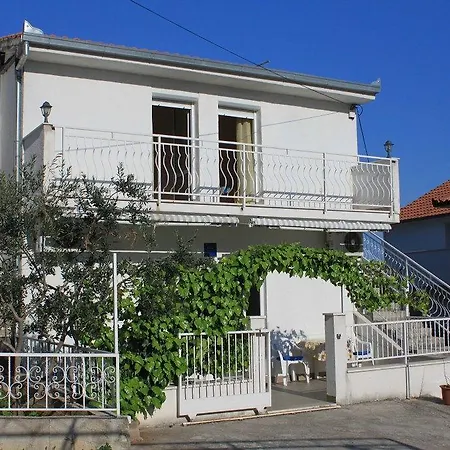 Appartement Mavarstica 8685b *