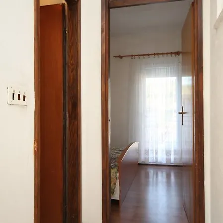 Appartement Mavarstica 8685b